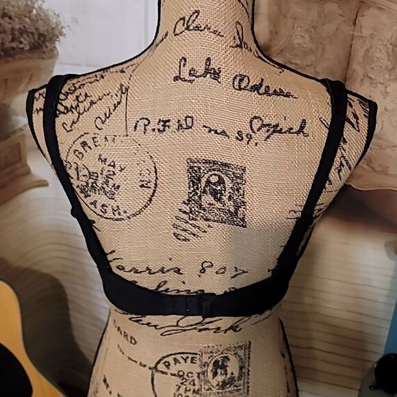 Vanity Fair Full Coverage Bra 34DD - Picture 5 of 5